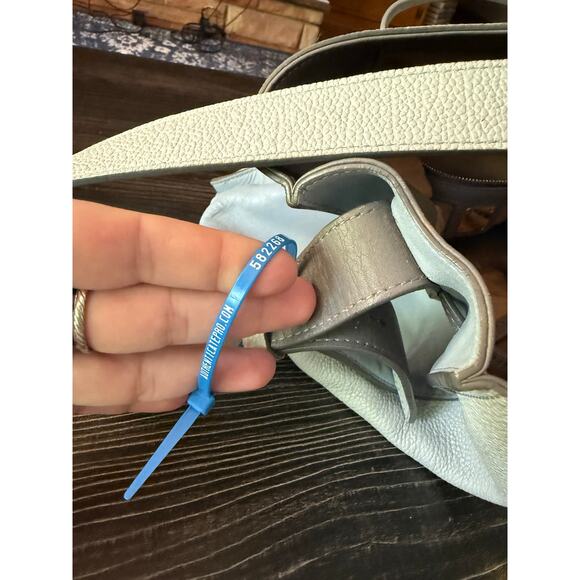 MCM Hobo Leather Multi-Blue Shoulder Bag w/ Adjustable Strap - Picture 4 of 11